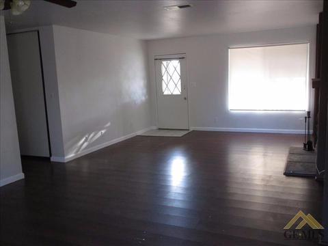 21301 Santa Barbara Dr, Tehachapi, CA 93561 photo 9