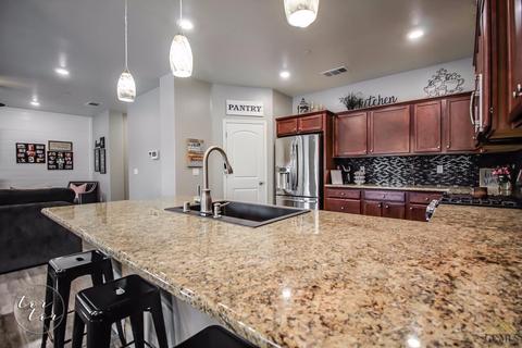 6217 Cape Cod Ave, Bakersfield, CA 93313 photo 8