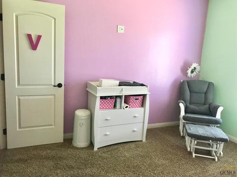 903 Newcastle Ct, Shafter, CA 93263 photo 6