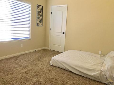 903 Newcastle Ct, Shafter, CA 93263 photo 8