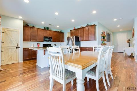 15801 Quintero Pl, Bakersfield, CA 93314 photo 7