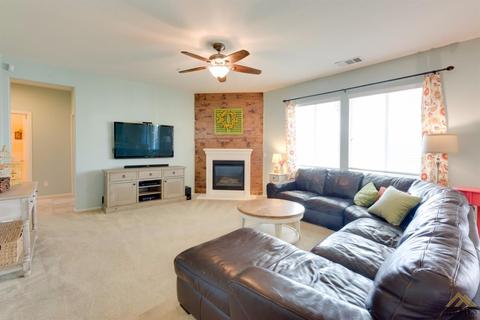 15801 Quintero Pl, Bakersfield, CA 93314 photo 12