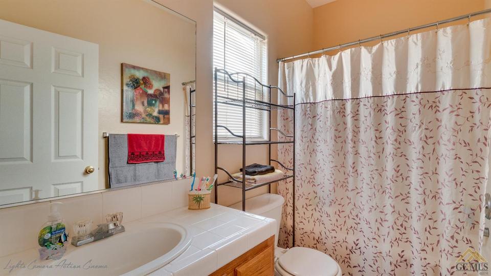  4001 Island Mist Ct, Bakersfield, CA 93313 photo 7