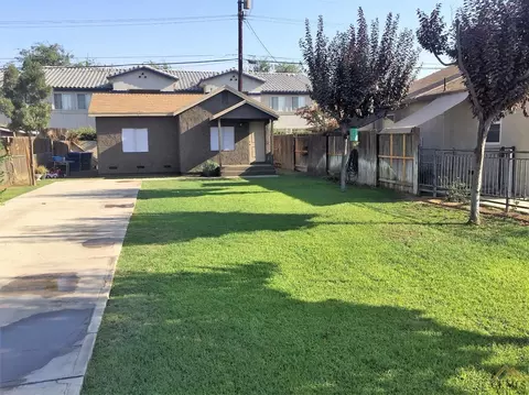 7916 Hall Rd, Lamont, CA 93241 photo 7
