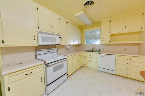345 Walnut St, Shafter, CA 93263 photo 9
