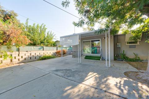 345 Walnut St, Shafter, CA 93263 photo 25