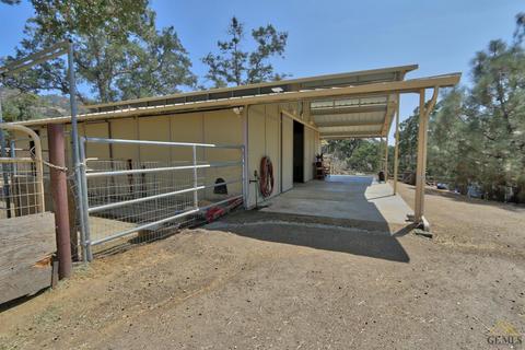 24150 Serra Pl, Tehachapi, CA 93561 photo 25