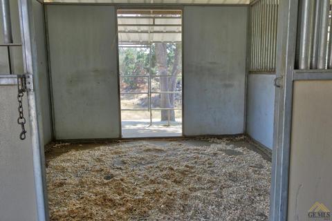 24150 Serra Pl, Tehachapi, CA 93561 photo 28