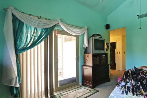 22512 Hill St, Tehachapi, CA 93561 photo 17