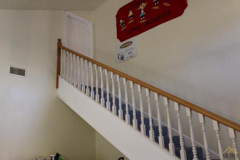 22512 Hill St, Tehachapi, CA 93561 photo 24
