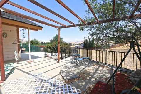 22512 Hill St, Tehachapi, CA 93561 photo 28