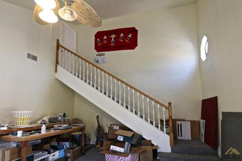 22512 Hill St, Tehachapi, CA 93561 photo 15