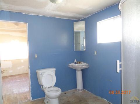 112 Main St, Taft, CA 93268 photo 9