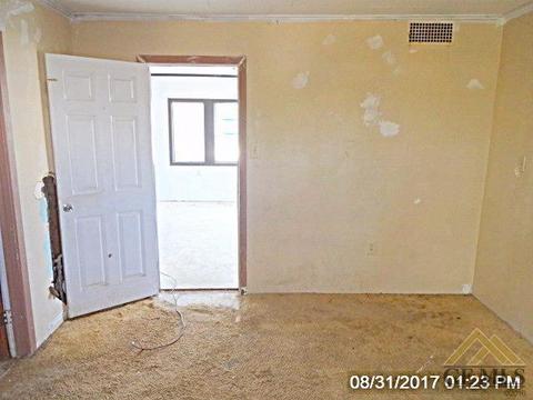 504 Eastern Ave, Taft, CA 93268 photo 14