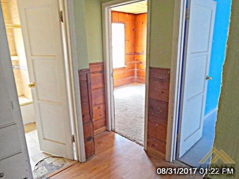 504 Eastern Ave, Taft, CA 93268 photo 9