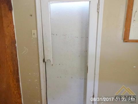 504 Eastern Ave, Taft, CA 93268 photo 7