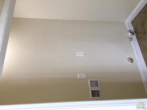 420 Pebble Beach Way, Wasco, CA 93280 photo 5