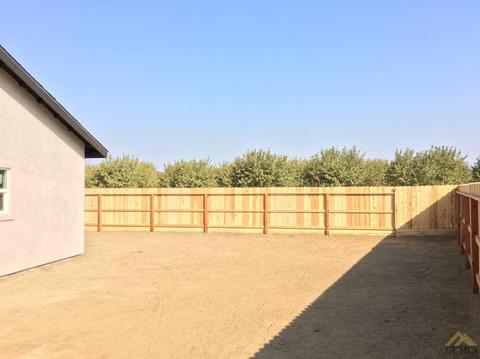 420 Pebble Beach Way, Wasco, CA 93280 photo 15