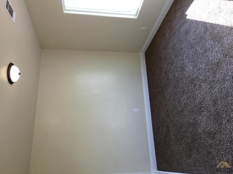 420 Pebble Beach Way, Wasco, CA 93280 photo 4
