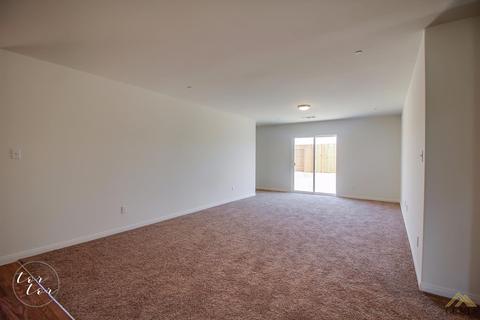 9149 Murcott Ave, Bakersfield, CA 93306 photo 3
