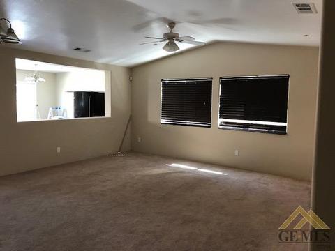 404 Summershade Ct, Wasco, CA 93280 photo 8