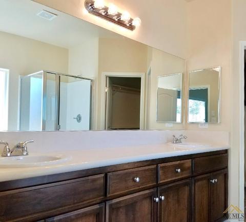 3406 Amazon Dr, Bakersfield, CA 93313 photo 6