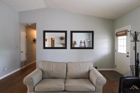 19720 Kid Pl, Tehachapi, CA 93561 photo 4