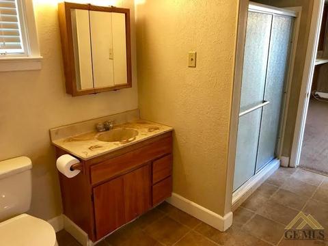 326 E St, Taft, CA 93268 photo 19