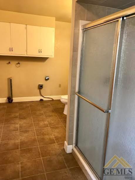 326 E St, Taft, CA 93268 photo 18