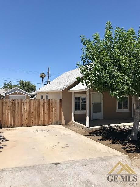 326 E St, Taft, CA 93268 photo 5