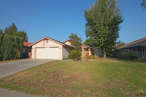 3620 Abbott Dr, Bakersfield, CA 93312 photo 1