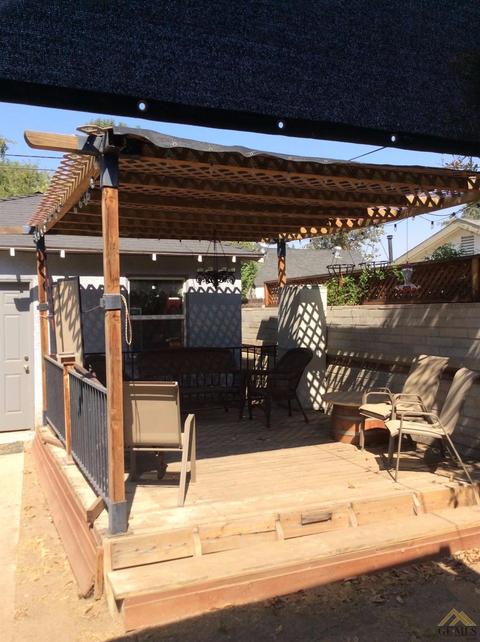 2625 Pine St, Bakersfield, CA 93301 photo 7