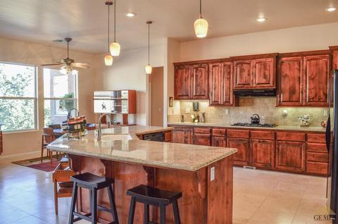 26841 Echo Ct, Tehachapi, CA 93561 photo 5