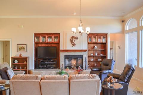 26841 Echo Ct, Tehachapi, CA 93561 photo 8