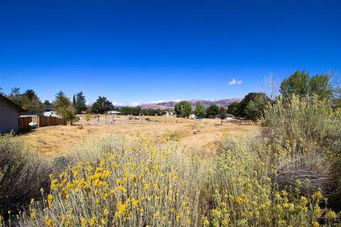 20921 Hacienda Dr, Tehachapi, CA 93561 photo 1