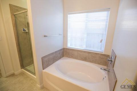 9208 Belmac Ave, Bakersfield, CA 93312 photo 10