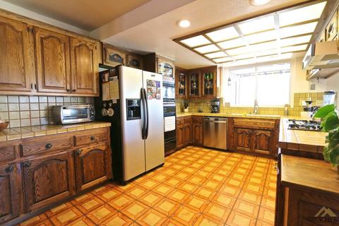 29861 Skyline Dr, Tehachapi, CA 93561 photo 9