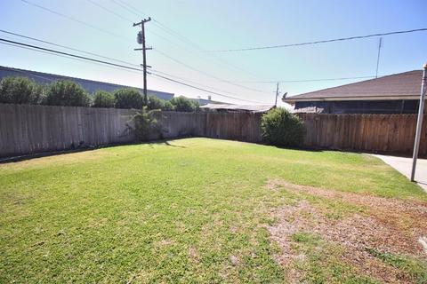 209 1st St, Buttonwillow, CA 93206 photo 17
