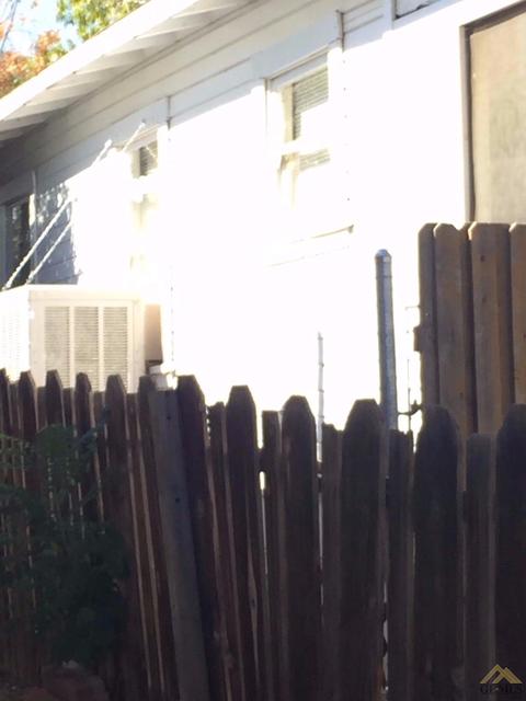 116 North St, Taft, CA 93268 photo 4