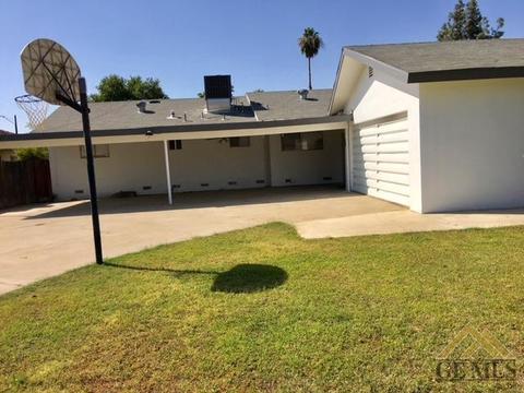 454 Campus Dr, Arvin, CA 93203 photo 16