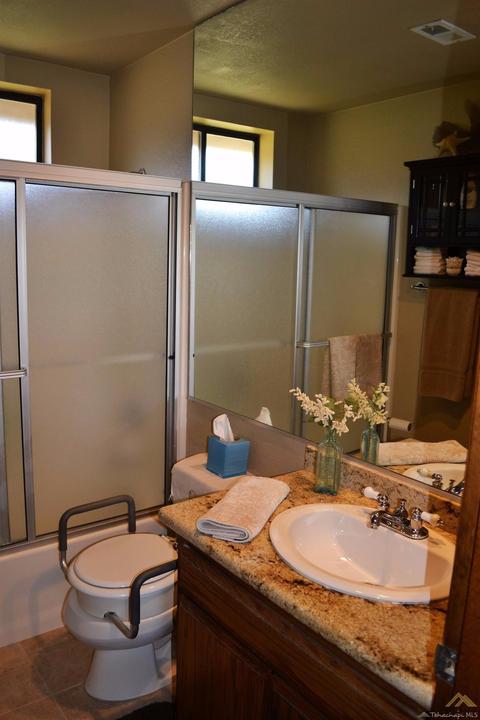 28881 Shannon Ct #33, Tehachapi, CA 93561 photo 21