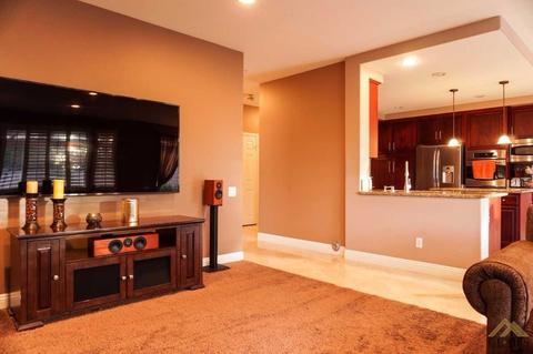 2467 Jacaranda Dr, Oxnard, CA 93036 photo 14