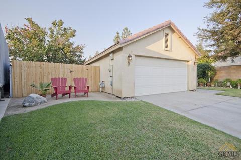 9504 Bard Ct, Bakersfield, CA 93311 photo 2