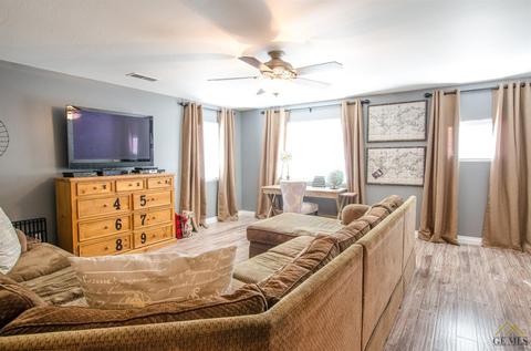 12306 Ruby River Dr, Bakersfield, CA 93312 photo 12