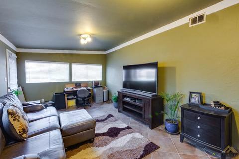 30338 Riverside St, Shafter, CA 93263 photo 7