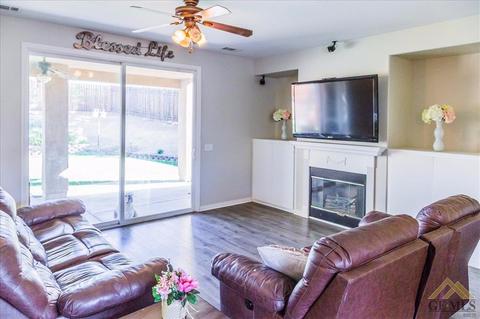 19713 Mesa Dr, Tehachapi, CA 93561 photo 16