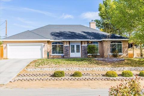 19713 Mesa Dr, Tehachapi, CA 93561 photo 3