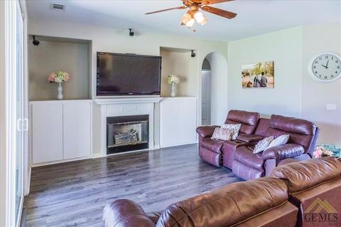 19713 Mesa Dr, Tehachapi, CA 93561 photo 17