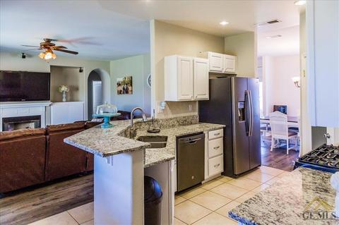 19713 Mesa Dr, Tehachapi, CA 93561 photo 11