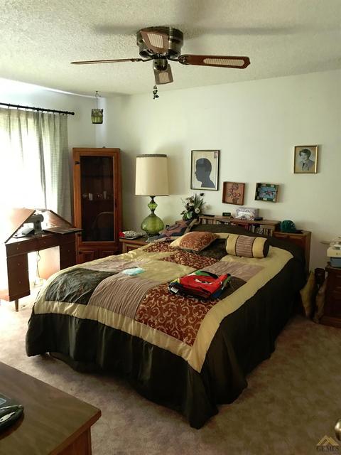 21180 Santa Barbara Dr, Tehachapi, CA 93561 photo 4